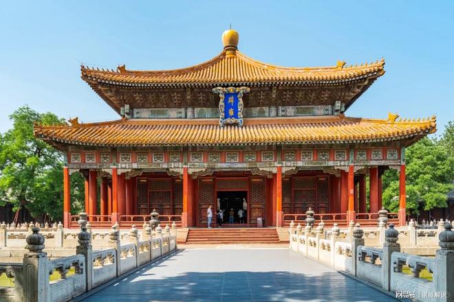 陪爸妈游北京选对团了！北京好评前十旅行社给老人配折叠凳